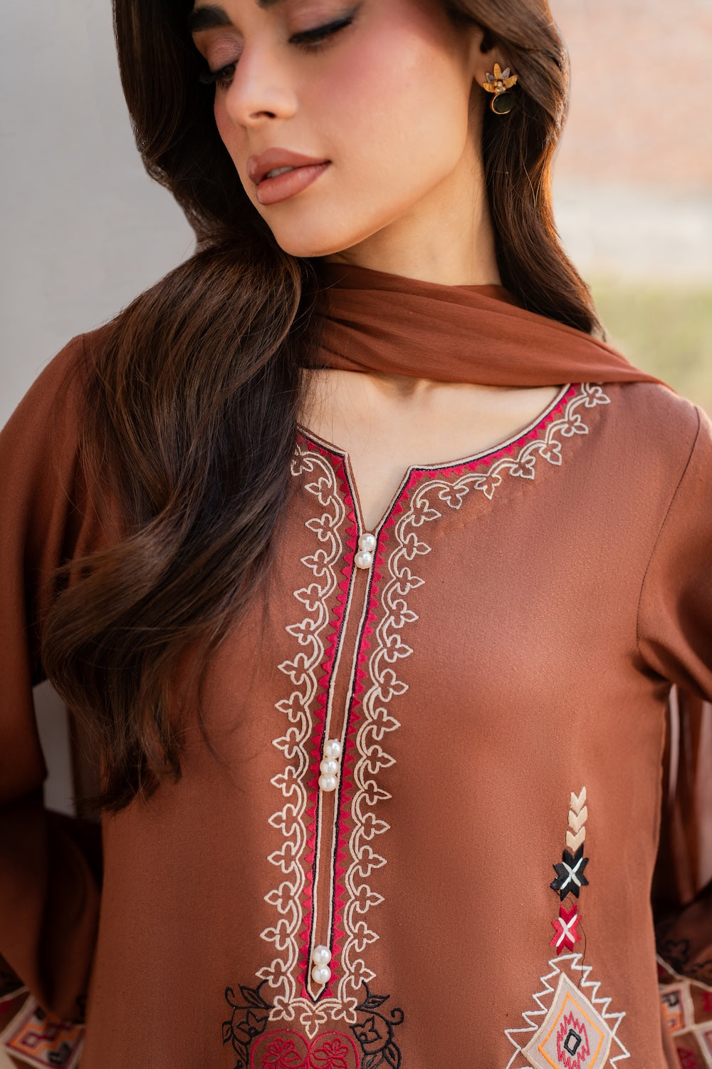 Eshaal | Ready to Ship