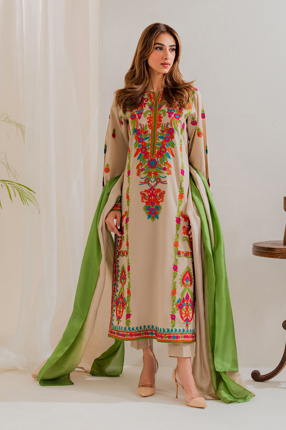 Nisha | Instant Delivery