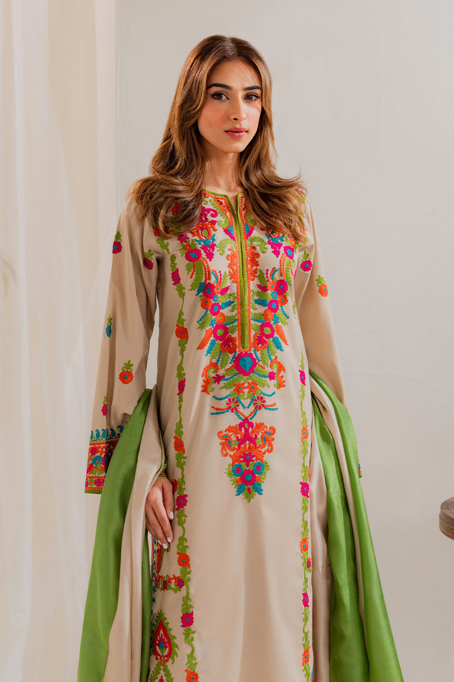 Nisha | Instant Delivery