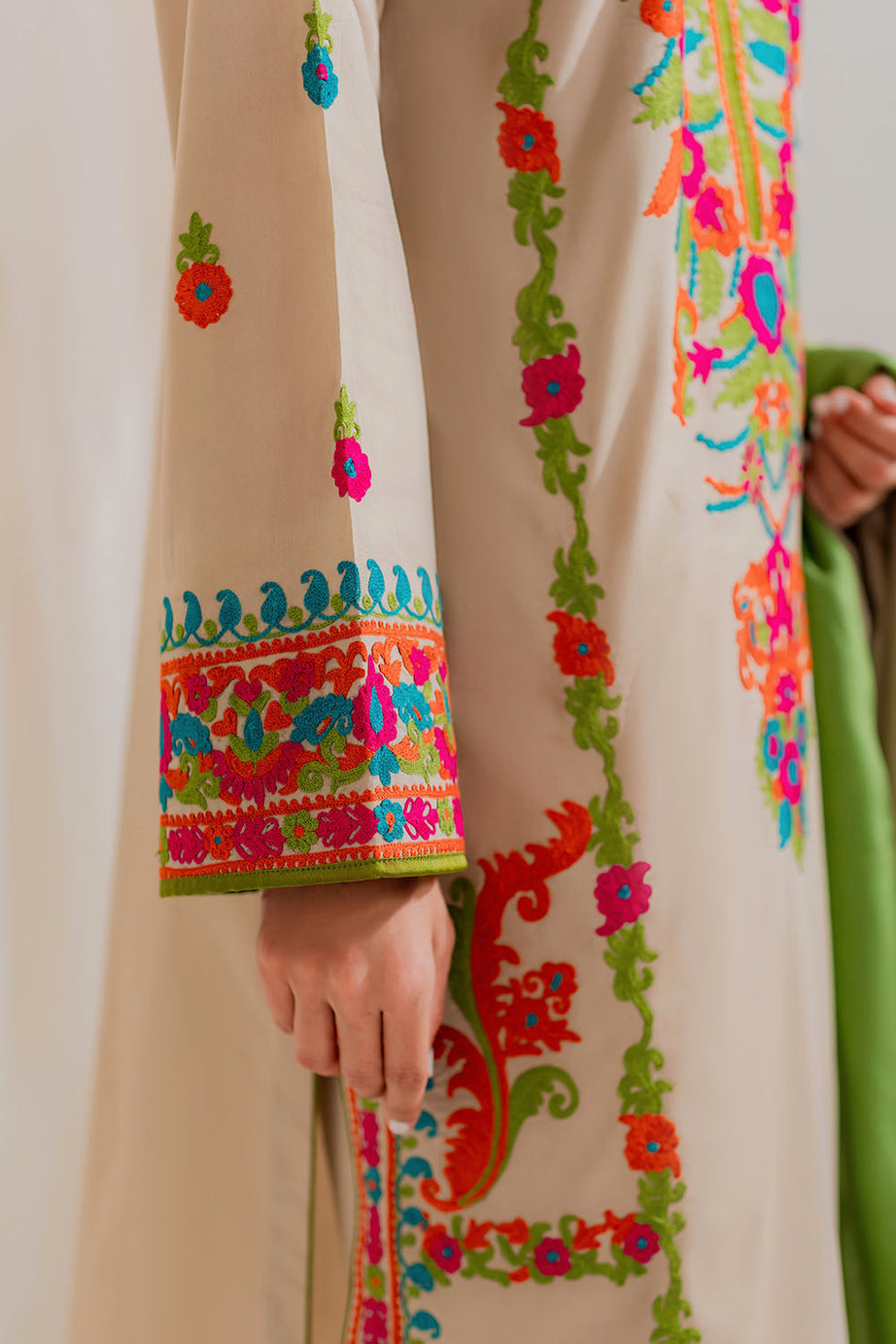 Nisha | Instant Delivery