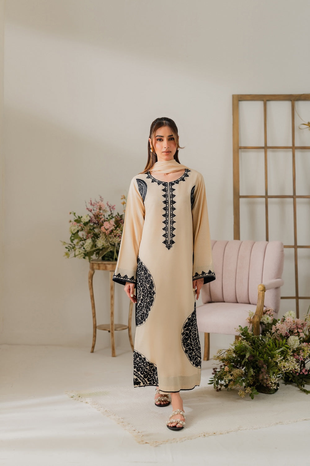 Seemi | Instant Delivery
