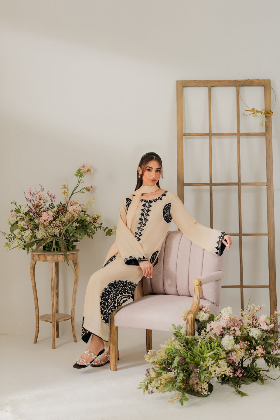 Seemi | Instant Delivery