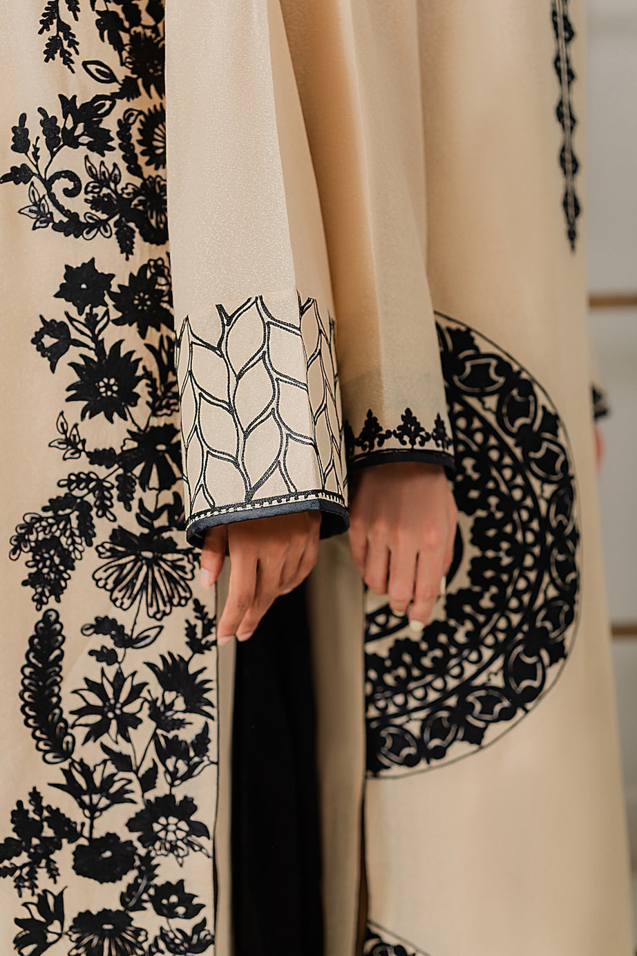 Seemi | Instant Delivery