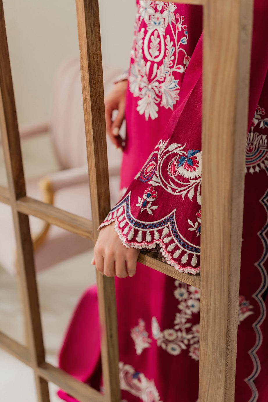 Maisha | Instant Delivery