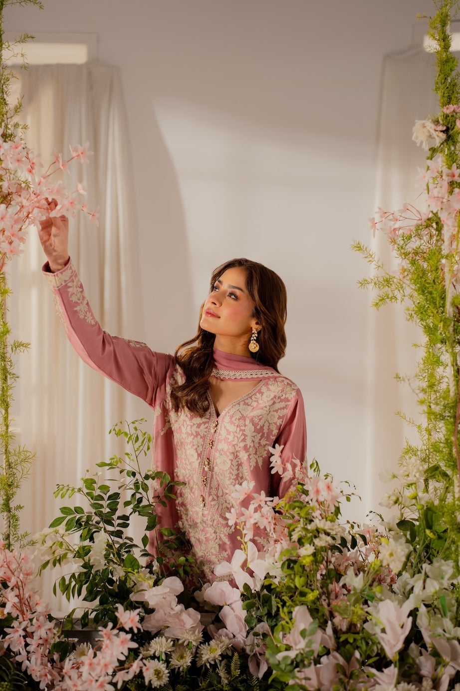 Shehwar | Instant Delivery