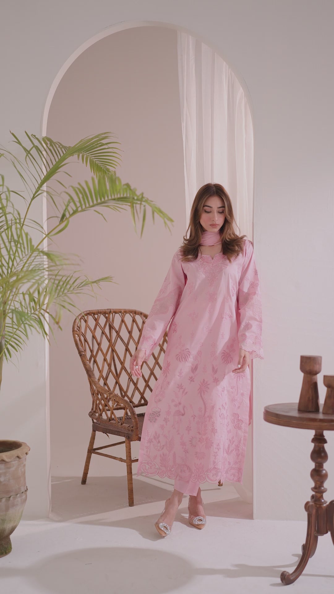 Flora | Instant Delivery